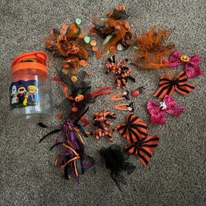 Little Girl's Assortment Of Halloween Hair Ties, Clips & Barrettes in Container